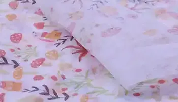 Reusable non-woven fabric bags printed with water-based ink